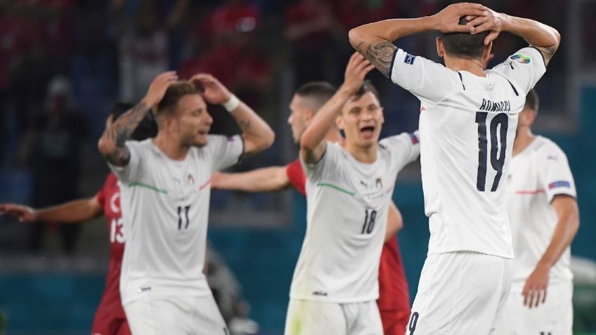 Eurocopa 2020: La increíble mano que el VAR no marcó en el Turquía vs Italia (VIDEO)