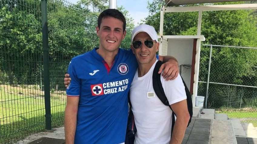 ¿Adiós Feyenoord? Chaco da pistas sobre el futuro de Santiago Giménez en Europa