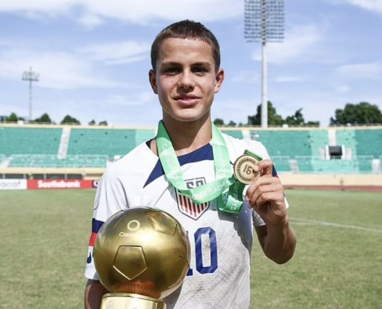 Instagram: @cavansull