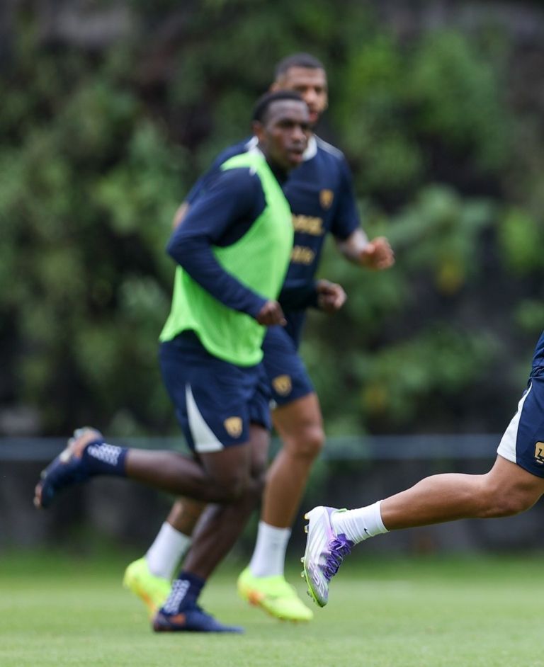 Captura de pantalla: X