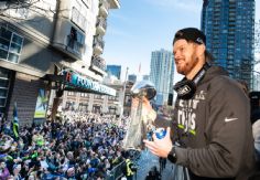 Foto ilustrativa de nota ¡Locura en Seattle! Un millón de fans de Seahawks celebran el Super Bowl LX en emotivo desfile