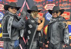 Foto ilustrativa de nota Los Forajidos, la nueva tercia que amenaza al elenco del CMLL: "Vamos hasta arriba"