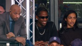 Foto que representa a Thierry Henry, Arsène Wenger, Travis Scott y las estrellas que disfrutaron del PSG vs Arsenal