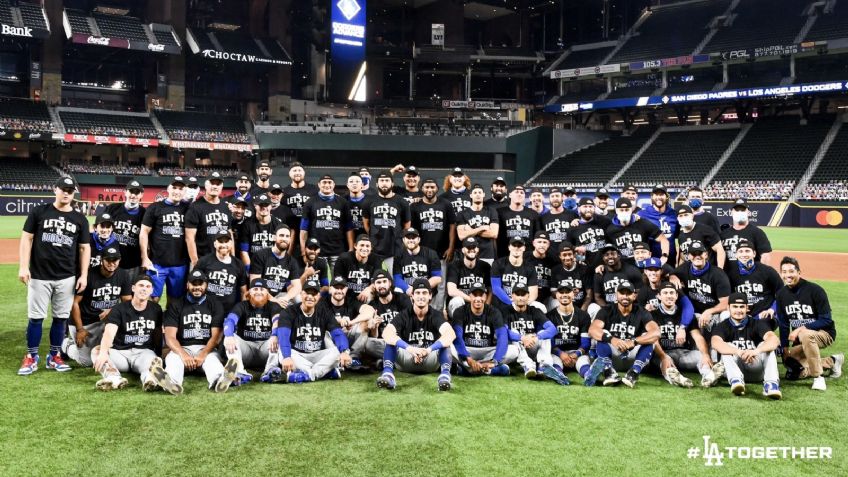MLB: Dodgers pondrá autocine en su estadio para afición durante juegos de campeonato