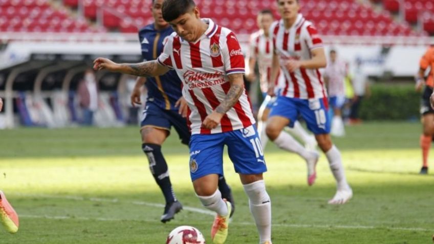 Chofis López calla bocas con golazo para las Chivas Sub-20 (VIDEO)
