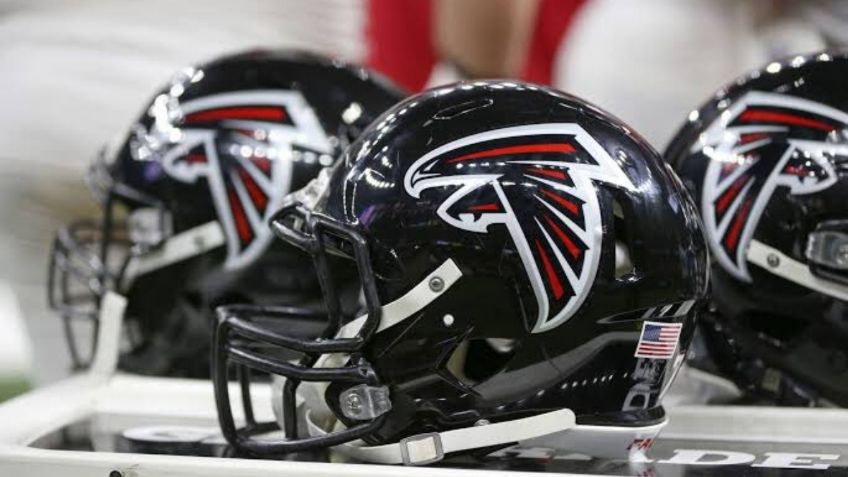 NFL entra en alarma por nuevo brote de Covid-19 y cierran instalaciones