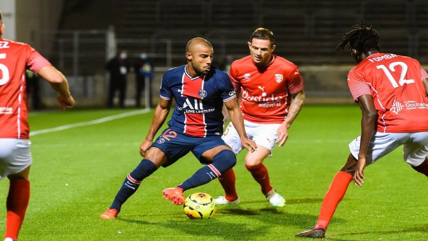 PSG: Rafinha recibe brutal patada que casi le rompe las costillas (VIDEO)