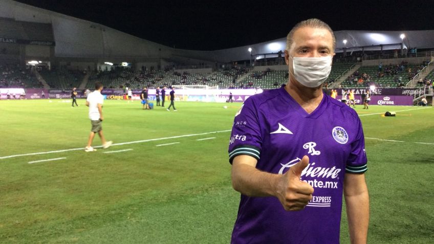 Gobernador de Sinaloa 'olvida’ descuidos de la afición y destaca el regreso a los estadios