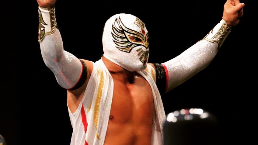 Carístico comete grave descuido y se quita la máscara en Instagram (FOTO)