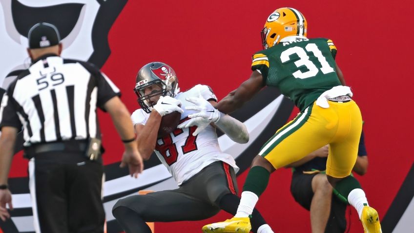 Dupla Brady - Gronkowski vuelve a lucir, pero con los Buccaneers (VIDEO)