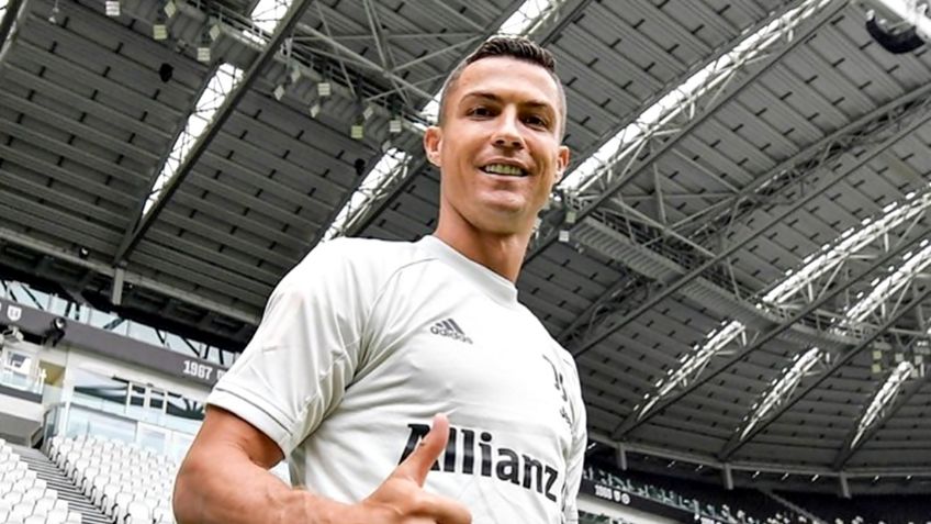 Cristiano Ronaldo sorprende con radical cambio de look en cuarentena (VIDEO)