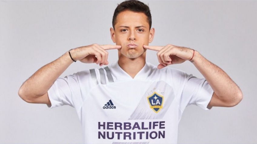 Chicharito le manda mensaje a Checo Pérez previo al GP de Imola