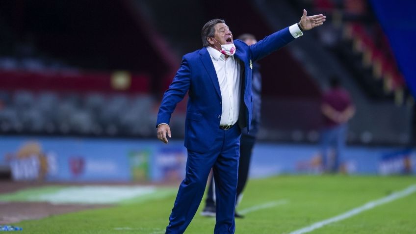 Miguel Piojo Herrera presume salir vivo de los tres Clásicos consecutivos