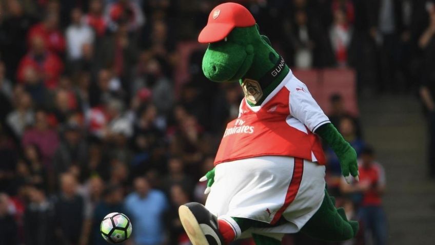 ¡A la Champions League! Sevilla contrata a mascota del Arsenal luego de ser despedida