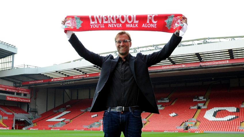 Jürgen Klopp canta en homenaje a John Lennon en su cumpleaños 80 (VIDEO)