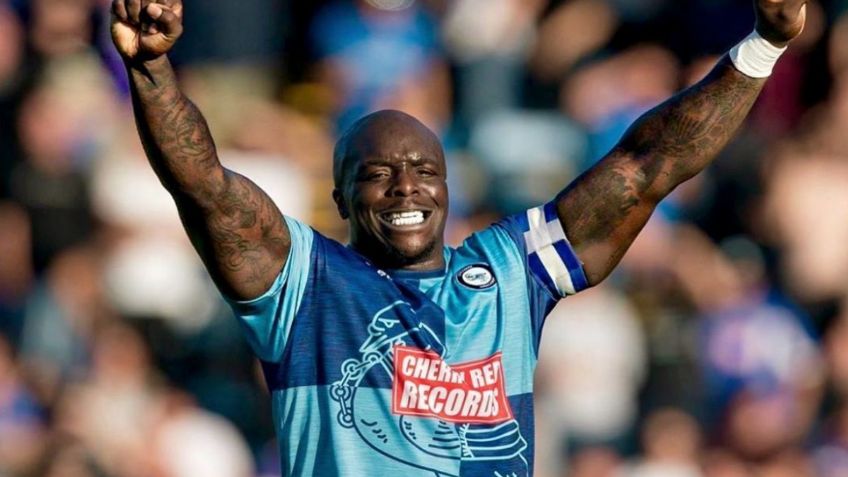 Adebayo Akinfenwa, el futbolista más fuerte del mundo se lanza a la WWE