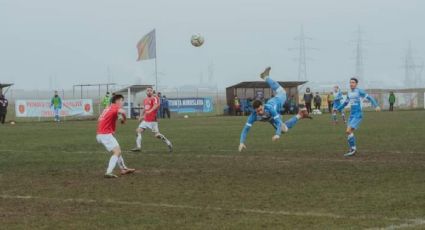 Increíble gol de escorpión recorre el mundo y pide el Puskas (VIDEO)