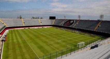 Gobierno de Veracruz le quita a Fidel Kuri estadio y logo de Tiburones