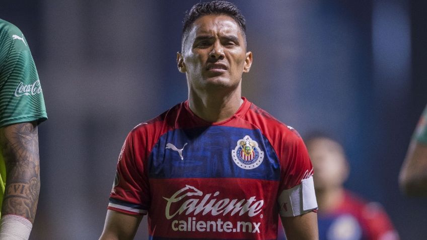 Gallito Vázquez puede ser fichado por un histórico rival de Chivas