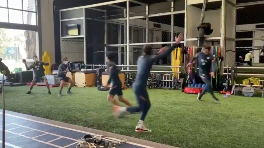 ¡Touchdown en Coapa! América prepara la liguilla con jugadas de NFL (VIDEO)