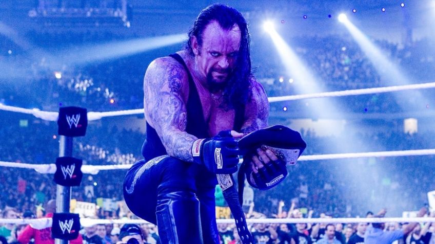WWE: Adiós a un grande; The Undertaker y su emotivo retiro en el Survivor Series (VIDEO)
