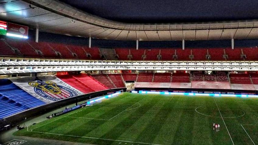 Secretaría de Salud reprueba a Chivas y pide a afición no ir al estadio