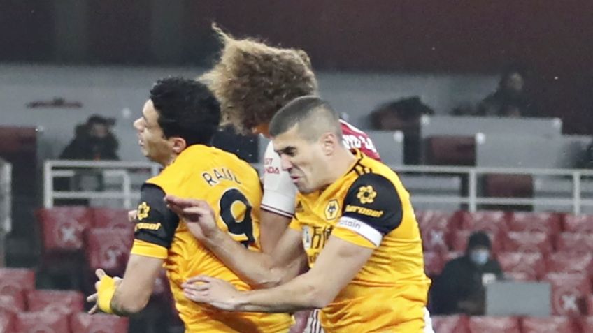 Lesión que sufre Raúl Jiménez retiró en 2017 a este futbolista