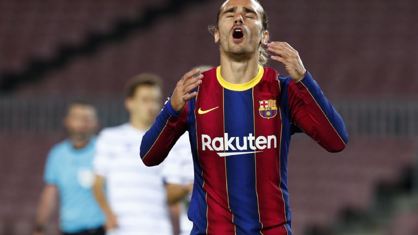 La ridícula falla de Griezmann en el Barcelona vs Dinamo Kiev (VIDEO)