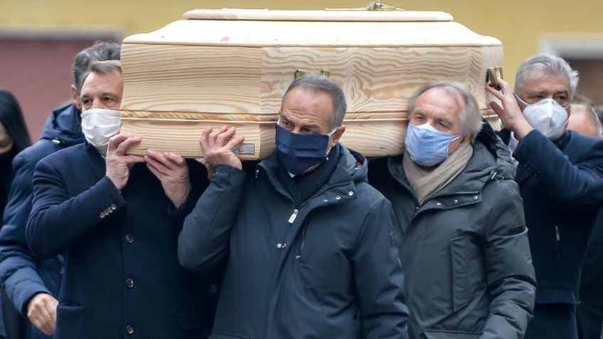 Roban casa de Paolo Rossi durante su funeral