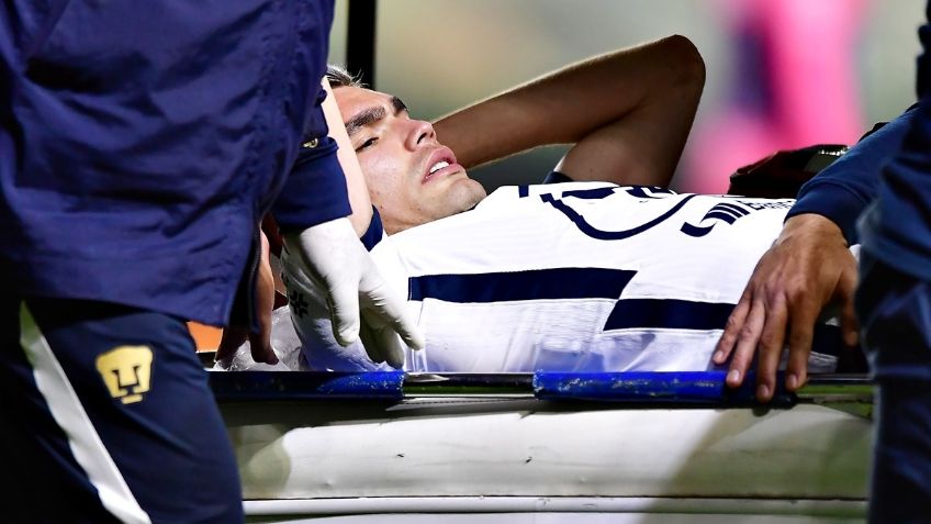 Pumas: ¿Cómo está Johan Vásquez tras choque de cabezas con Mosquera?