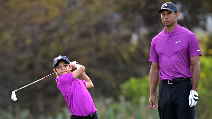Hijo de Tiger, pintito; Woods asombrado con jugada del pequeño Charlie (VIDEO)