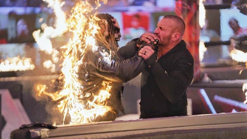 Luchador de la WWE es "quemado vivo" por Randy Orton en TLC (VIDEO)