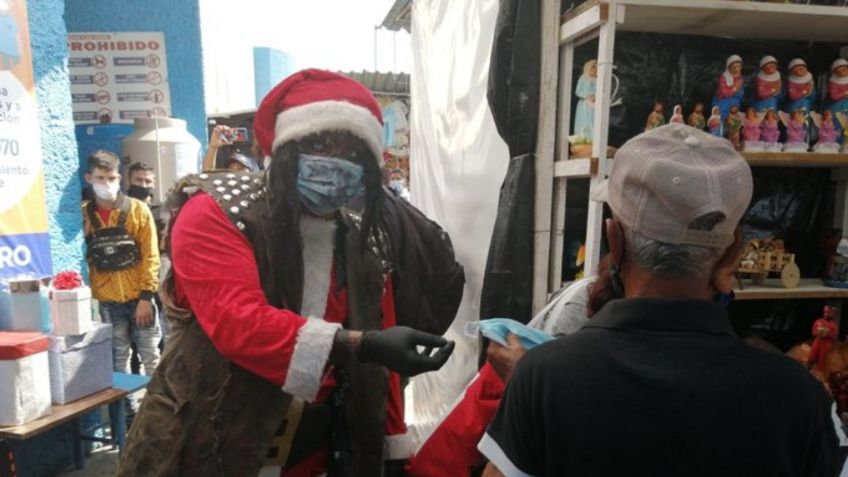 Luchadores lanzan sillazos para promover el uso de cubrebocas (VIDEO)