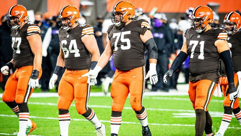 Cleveland Browns cierran instalaciones y retrasan vuelo por sospechas de Covid