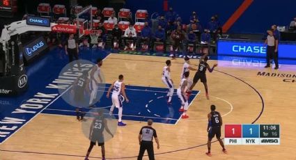 ¡Blooper NBA! Dos jugadores de NY Knicks salen con el mismo dorsal (VIDEO)