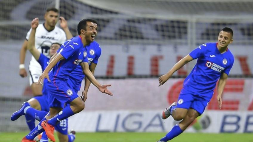 Cruz Azul aplasta 4-0 a Pumas y se encamina a la final del Guardianes 2020