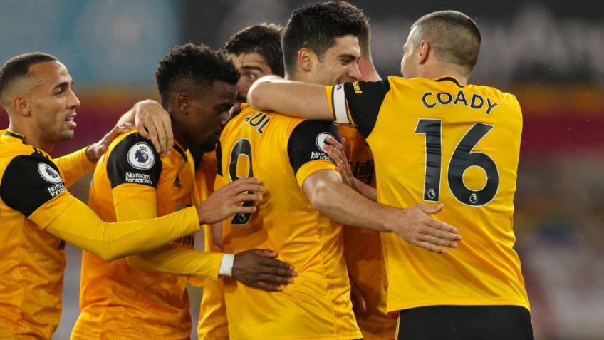 Compañero de Raúl Jiménez en Wolves cuenta detalles sobre recuperación del mexicano