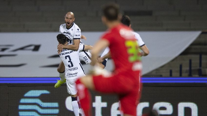 Pumas consuma el peor ridículo de Cruz Azul y llega a la final con una épica