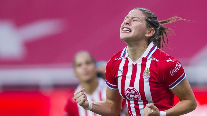 Norma Palafox conquista en redes  al presumir su amor por Chivas (FOTO)
