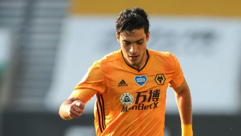Revelan oferta que histórico de la Premier League haría por Raúl Jiménez