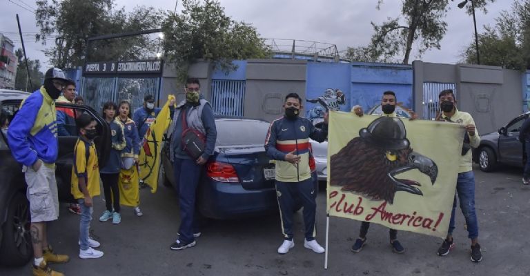 Chivas América Estadio Azteca Clásico Nacional Caravana, Heraldo Deportes