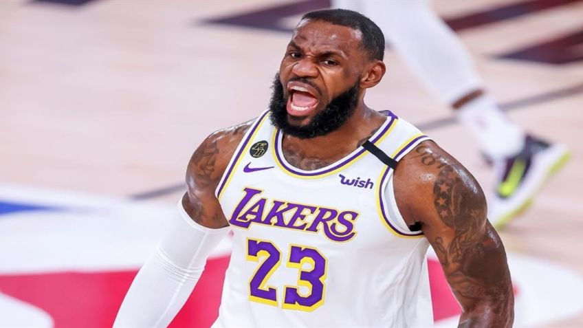 NBA: Así reaccionó LeBron James al MVP que recibió Antetokounmpo