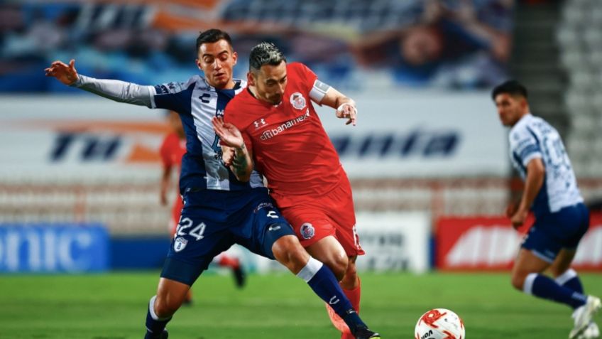 De bostezo: Pachuca y Toluca empatan sin goles en el inicio de la Jornada 12