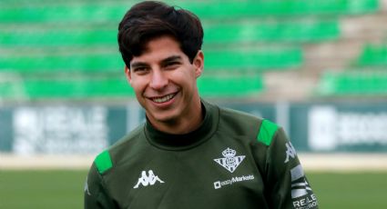 Diego Lainez recibe recompensa de importante marca deportiva