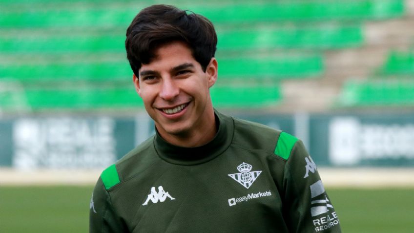 El error VIRAL del Betis que casi deja a Diego Lainez sin jugar