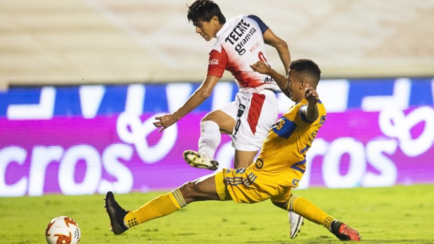 Liga MX: Chivas rompe maldición en el ‘Volcán’ al vencer a Tigres