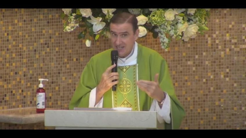 VIDEO: Sacerdote pide a aficionados del América "corregirse"
