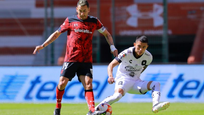 Con polémica arbitral, Toluca muestra contundencia y vence a Querétaro en la Jornada 1