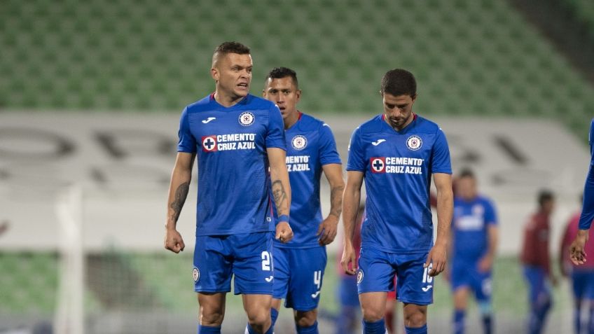 Cruz Azul cae 1-0 ante Santos y suma su primera derrota con Juan Reynoso