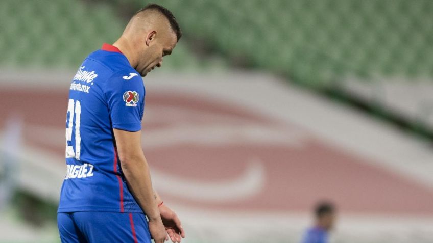 Cruz Azul anuncia castigo a Jonathan Rodríguez por acto de indisciplina